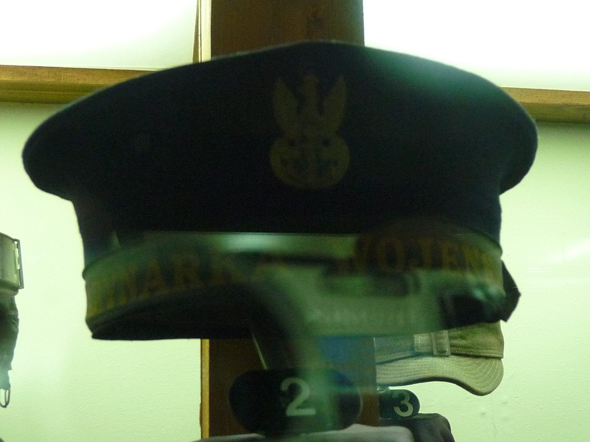 Czapka granatowa